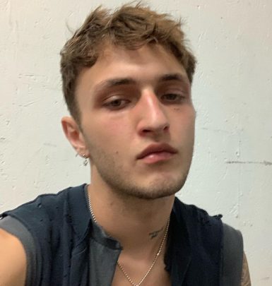 Anwar Hadid