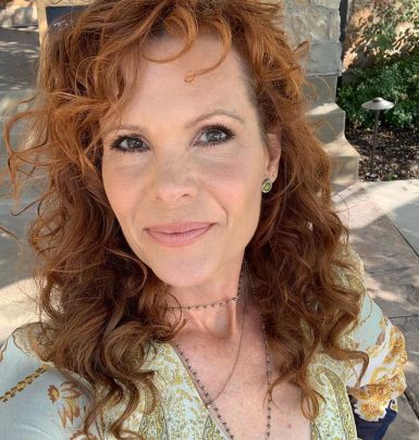 Robyn Lively