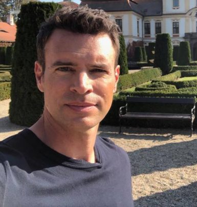 Scott Foley