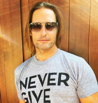 Josh Holloway